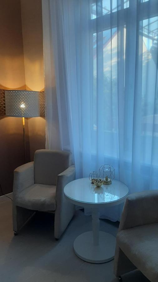 Glamour Apartman Gyula Eksteriør billede