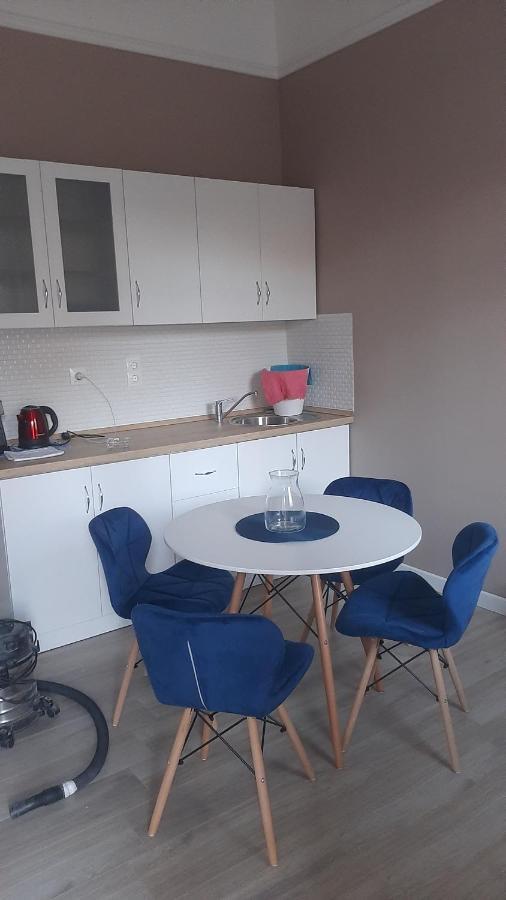 Glamour Apartman Gyula Eksteriør billede