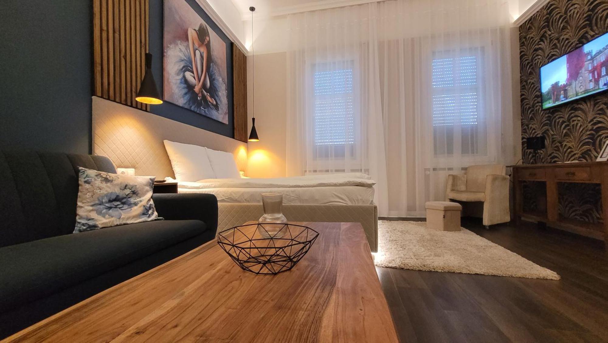 Glamour Apartman Gyula Eksteriør billede